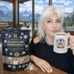 flores de manzanilla en pirámides